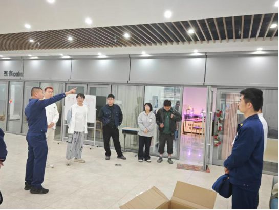 体旅局开展“五一”节前安全生产工作专项检查澳门新葡京强化隐患排查 护航市场安全｜区文(图4)